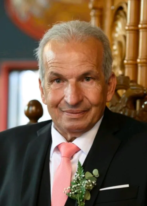 Αντώνη Βιολάρη