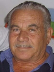 Κωστας Χαραλαμπους