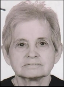 Αθηνά Ντόβα