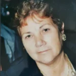 Αντρούλλα Χαραλάμπους