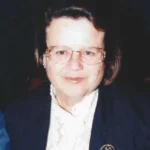 ΧΡΥΣΤΑΛΛΑ ΛΟΪΖΟΥ