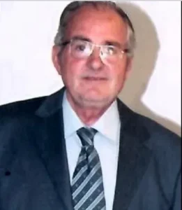 Κωνσταντίνος Καρνέζης