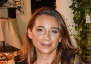 ΜΑΡΙΝΑ ΚΩΜΟΔΡΟΜΟΥ