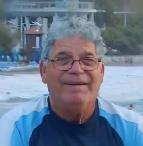 Νίκος Χαραλάμπους