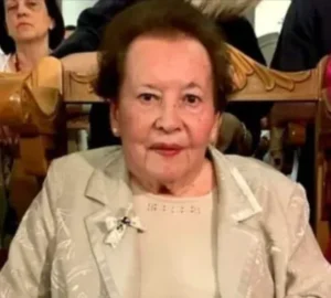 ΑΓΓΕΛΙΚΗ ΑΝΙΦΤΟΥ