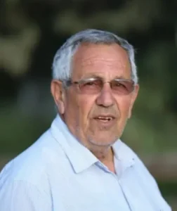 Χριστάκης Χριστοφόρου