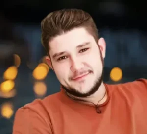 Κώστας Μαχμουντέ