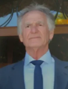 Απόστολος Παραλίκας