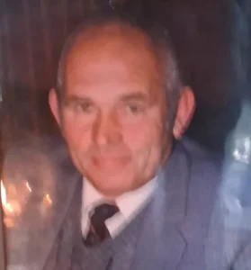 Δημήτρης Γεωργίου (Μίκης Καλουψιής)