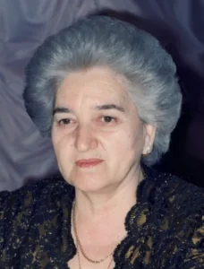 Παρασκευή Σακελλαρίου.