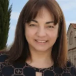 ΑΓΓΕΛΙΚΗ ΜΑΓΔΑΛΗΝΗ ΣΙΜΟΥ ΚΕΦΑΛΑ