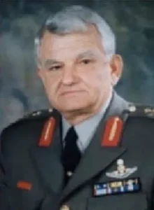Ευάγγελος Φλωράκης