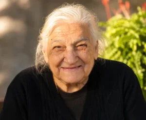 Πρεσβυτέρα Μαρία Παραδεισιώτη